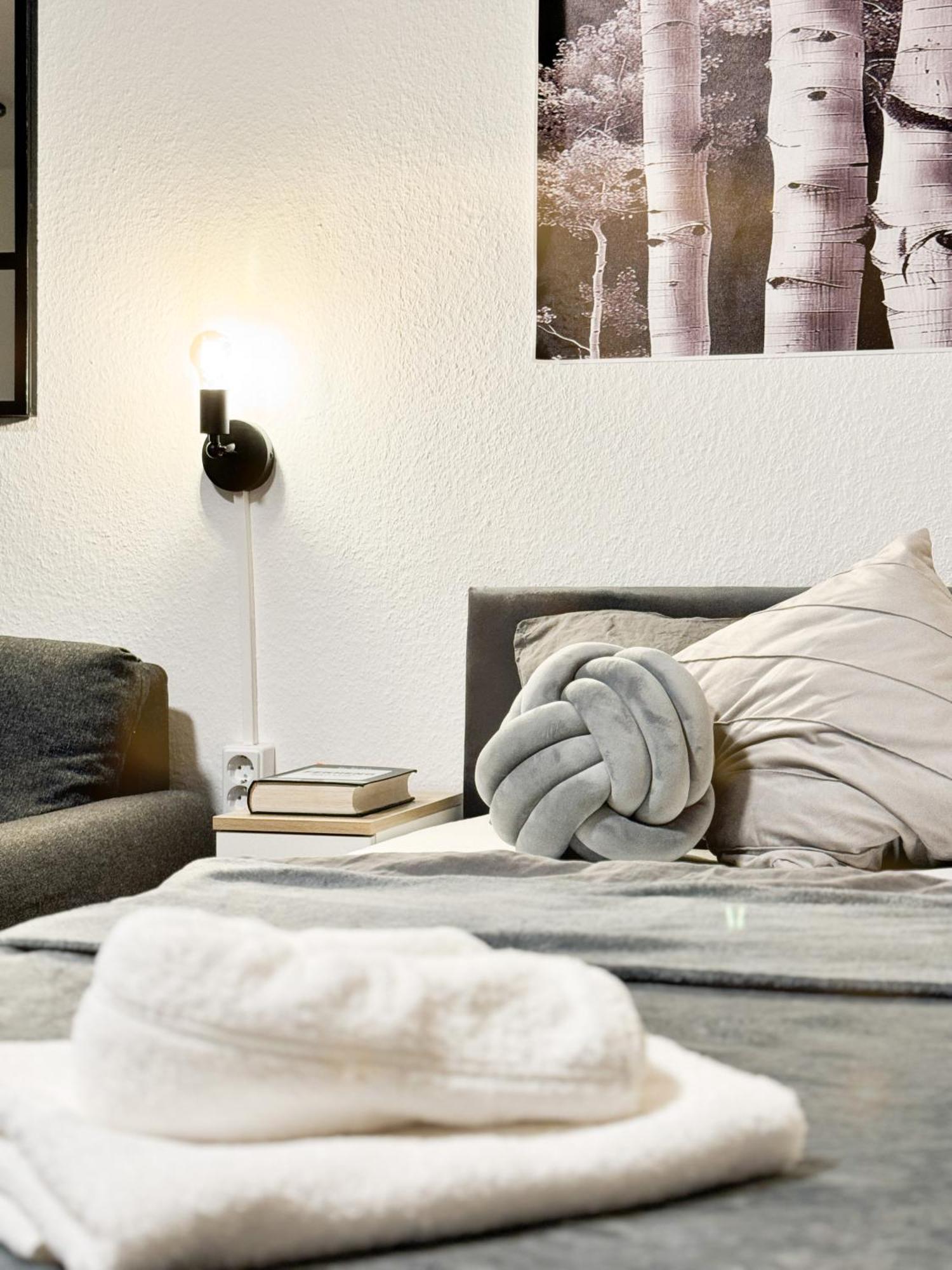 Modern Living In Karlsruhe - Frieden Apartments エクステリア 写真